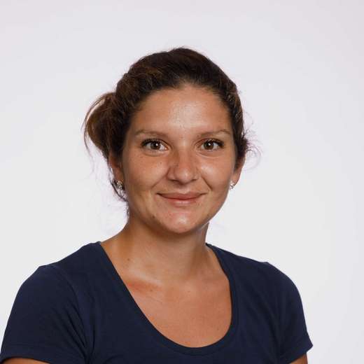Dr. Ralitsa Madsen